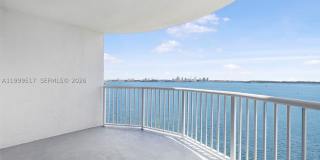 1420 Brickell Bay Dr Gallery 38