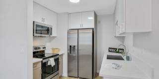 Carson Street Gallery 1