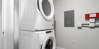 2109 Aldrich Gallery 19