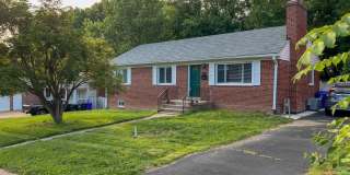 50's Rambler with 5 BR & 3 BA in One of the Best Locations in Arlington Gallery 1