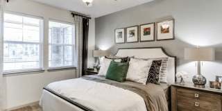 Venetian Isle Gallery 47