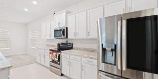 692 Northeast Turtleback Trail Gallery 14