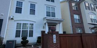 TASKERS CHANCE TOWNHOUSE FOR RENT Gallery 1