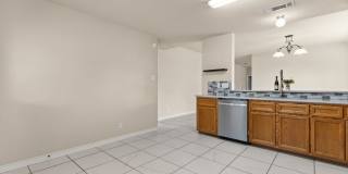 4703 Stonehaven Drive Gallery 16
