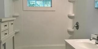 203 East Duncan Street Gallery 9