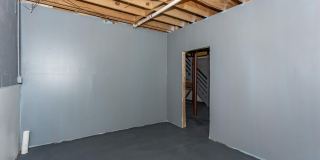 713 JASON CIRCLE Gallery 39