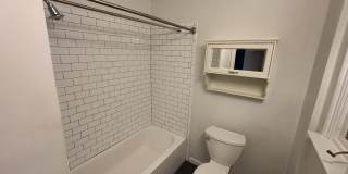 216 Manor E Gallery 18