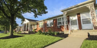 College Woods Gallery 59
