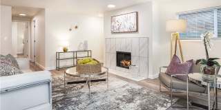 Light Filled Remodeled Condo w/ Secure Parking - Queen Anne Light Filled Remodeled Condo w/ Secure Parking - Queen Anne Gallery 1