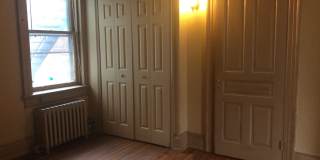Spacious 2 Bedroom in Oldetowne East-York City SD Gallery 8