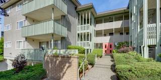 Greenwood Gardens Gallery 1