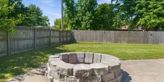Nixa 3 bed 2 bath 2 car garage home! Gallery 9