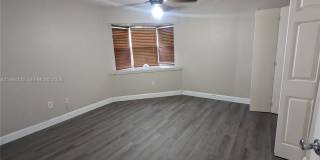 10677 NW 45th St Gallery 12