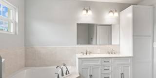 525 Fleming Street Gallery 16