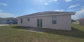 Remodeled 3 bed 2 bath home Gallery 16