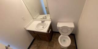 2 Bed/1.5 Bath Updated Condo Near SMART/Hwy 101/Raleys Shopping Plaza/Washer-Dryer in Unit 2 Bed/1.5 Bath Updated Condo Near SMART/Hwy 101/Raleys Shopping Plaza/Washer-Dryer in Unit Gallery 14