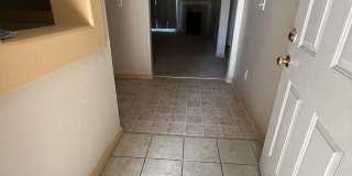 Charming home for rent in Visalia Gallery 4