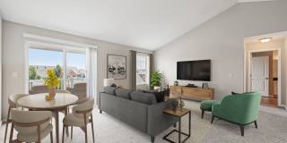 District at Linworth Gallery 16