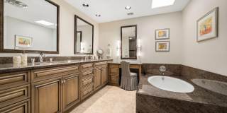 6 Oxford Court Gallery 16