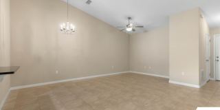 25 Louisville Drive Gallery 5