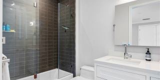 4151 Greenbush Avenue Gallery 38