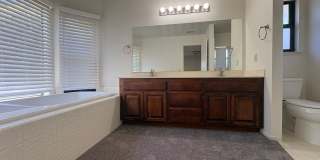 Spacious 4 Bedroom Home in Quiet Galt Neighborhood Gallery 35