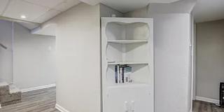 Welcome to 528 W 43rd St, a charming home located in the heart of Indianapolis. Gallery 12