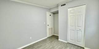 6816 W Burke St Gallery 11