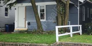 Charming 2-Bedroom Home Near Five Points Gallery 1