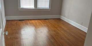 2 bedroom, 1 bath house for rent Gallery 8