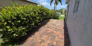 569 E Ridge Circle N Gallery 22