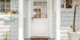 2323 Grand Canal Gallery 24