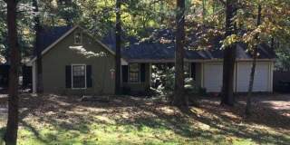 Britton Dr. - 4 Bedroom / 2 Bath House with Large Yard!! Gallery 1