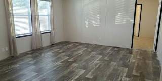11212 4th St NE Gallery 1