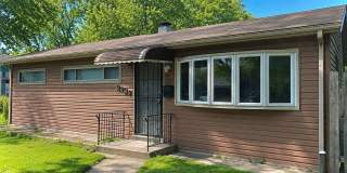 3BD/1BA Home In Gary Gallery 1