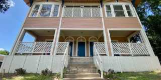 310 1/2 Kings Highway 310 1/2 Kings Highway Gallery 1