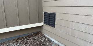 Amazing 3 Bed, 2 Bath, 3 Car Garage Home for Rent Gallery 10