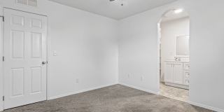3 Bedroom, 2 Bath, 2-Car Garage with Room to Park Your Toys! Gallery 9