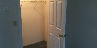 Quiet Eastside 3 Bdrm House, 2 Bath, All appliances in Kitchen, Attached Garage, Fenced Yard Gallery 10