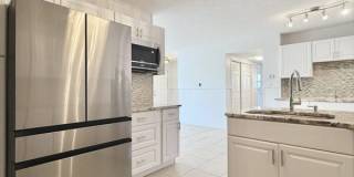 10108 Paradise Boulevard Gallery 14
