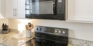 2930 N RAVEN -- Gallery 10
