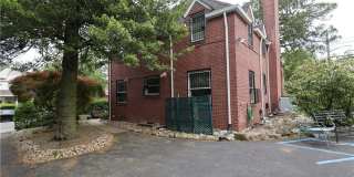 225 3rd Street Gallery 3