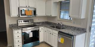 Age 55+ Community - Pet-friendly, Two Bedroom Home with Carolina Room in Murrells Inlet! Available Now! Gallery 7