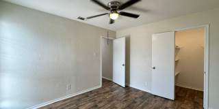 Viewable Now!  Pets Accepted! Gallery 26