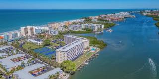 19451 GULF BOULEVARD Gallery 20