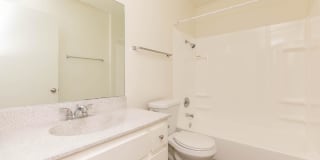 Highland Creek Apartment Homes Gallery 21