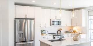 Highland North Hills Gallery 8