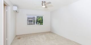 2bd, 2.5 bath, 1car garage w parking in driveway Gallery 16