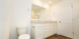 98 Brewster Drive Gallery 18