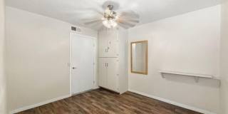 921 OLIVE Avenue Gallery 17